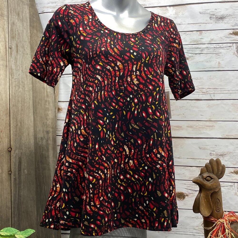 LuLaRoe Perfect T Size XXS Swing Shirt NWT New Black Red Flirty Tee Shirt